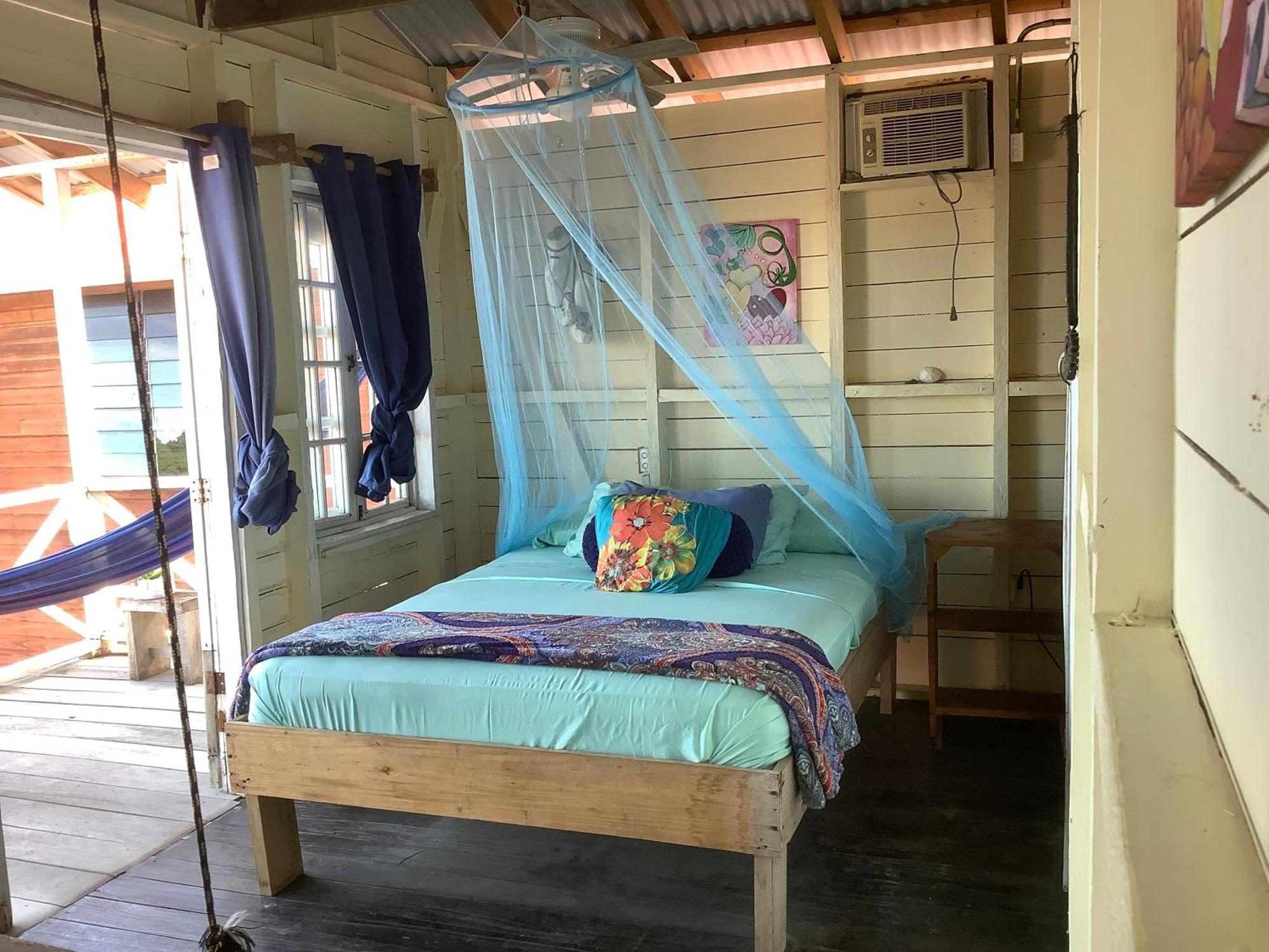 Life Is Good Casa Villa Bocas Town Bagian luar foto
